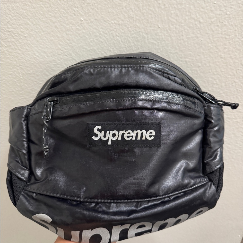 Supreme Black Belt Bag